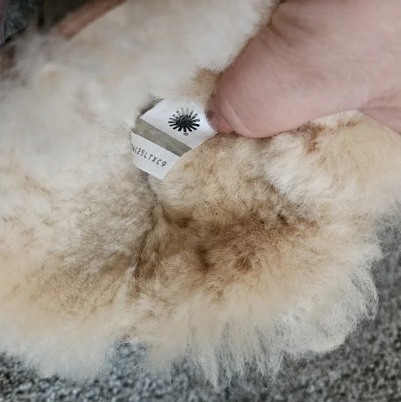 UGG KIDS CHE RIBBON LACE UP Boots KID YOUNG SIZE 3 - Picture 7 of 8